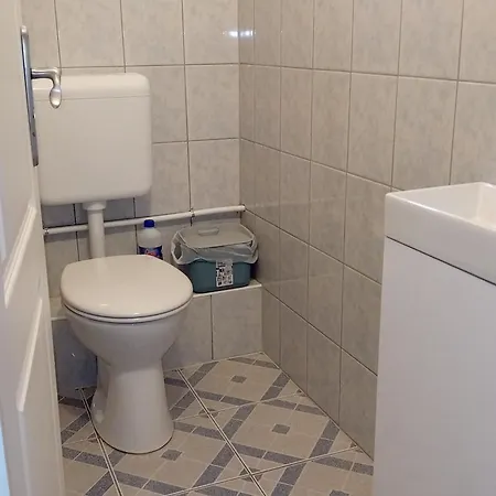 아파트호텔 Home Apartman 4*