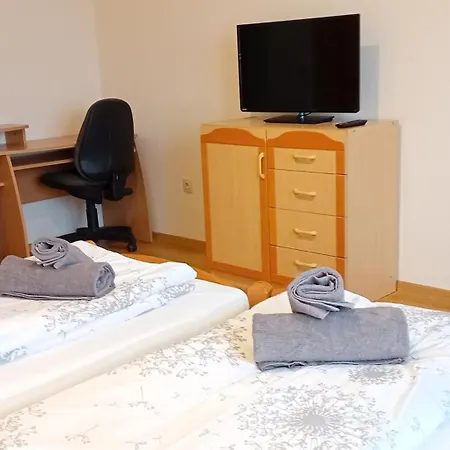 Home Apartman 아파트호텔 케츨리