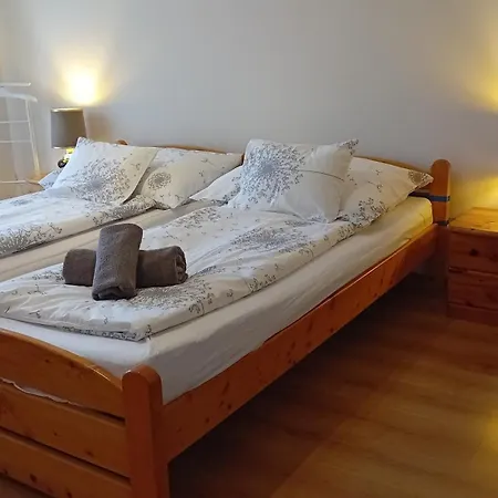 아파트호텔 Home Apartman 4*